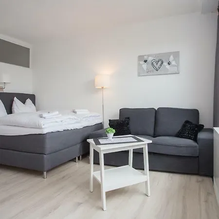 Brink Am Waltenberg 70 アパート